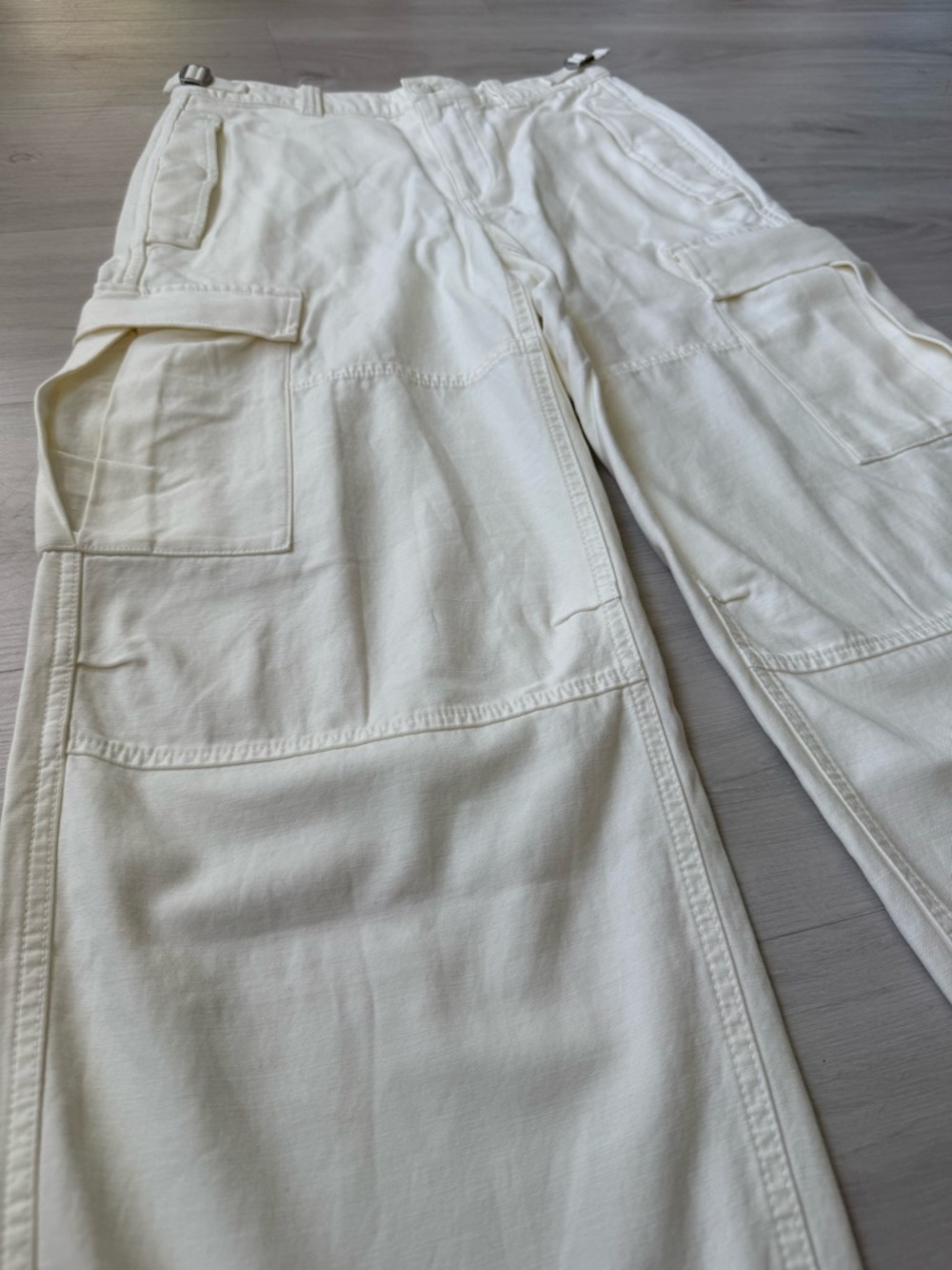 Aritzia TNA Supply Cargo Pant - Picture 5 of 16